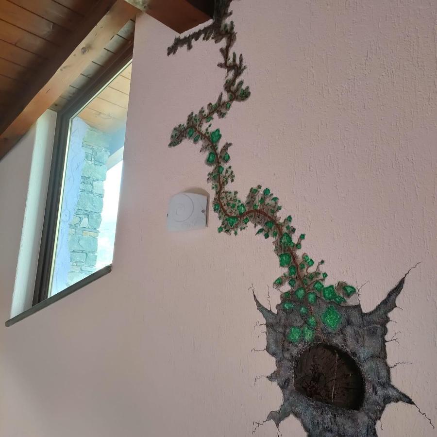 La Maison Lilla Fenis Eksteriør billede